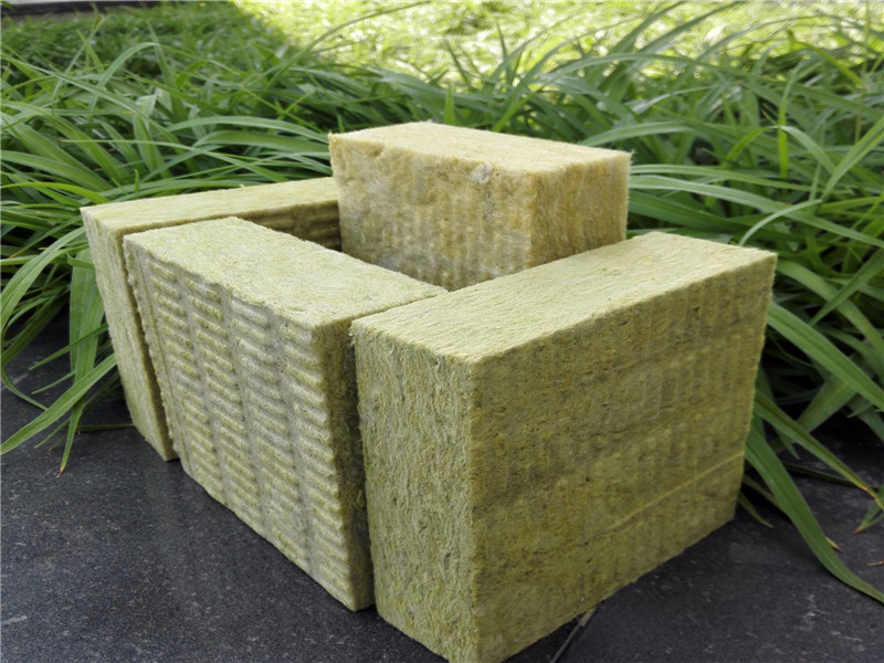 巖棉板可以建危廢倉(cāng)庫(kù)