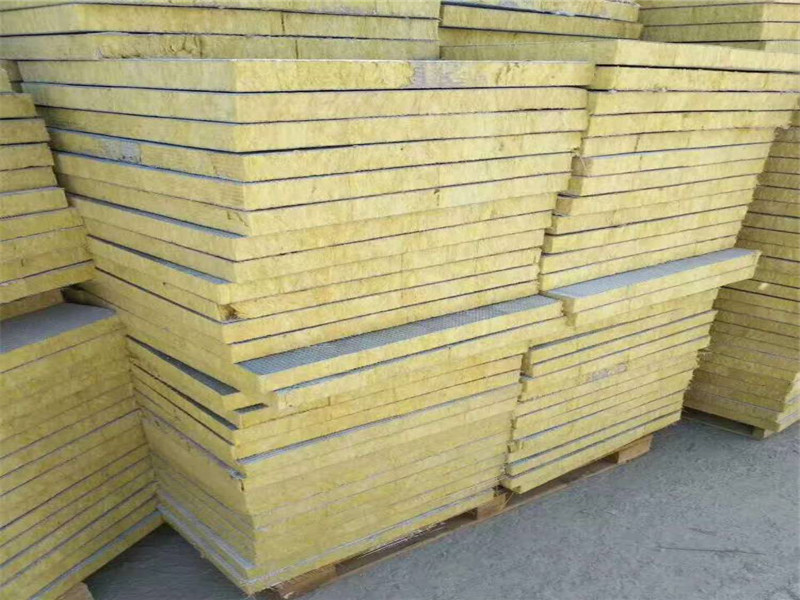 秦皇島巖棉復(fù)合板規(guī)格型號(hào)
